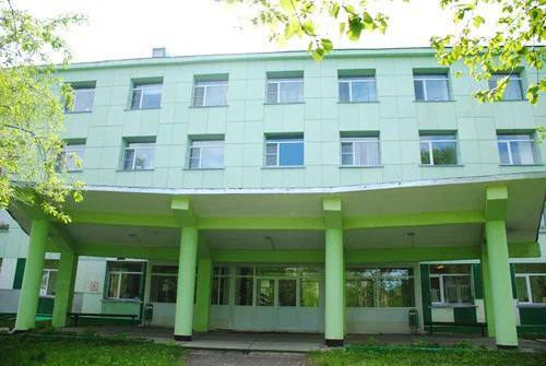 Онколог и хирург приступили к лечению пациентов в Вилючинской городской больнице