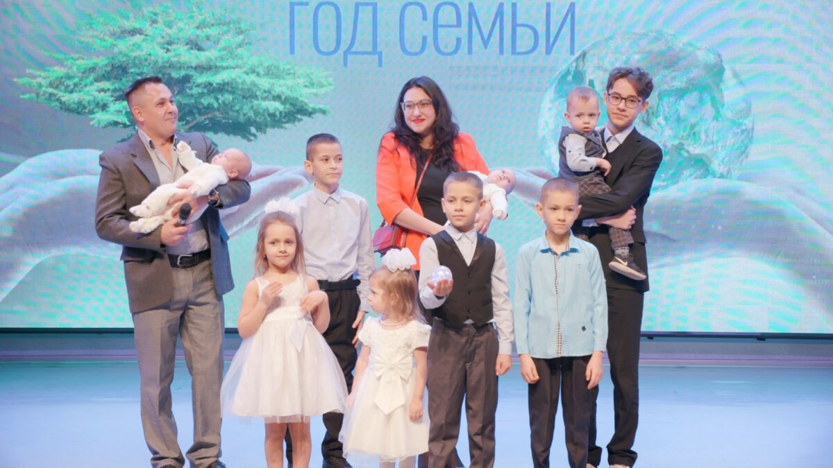 Новые меры поддержки семей с детьми введены на Камчатке с 2020 года