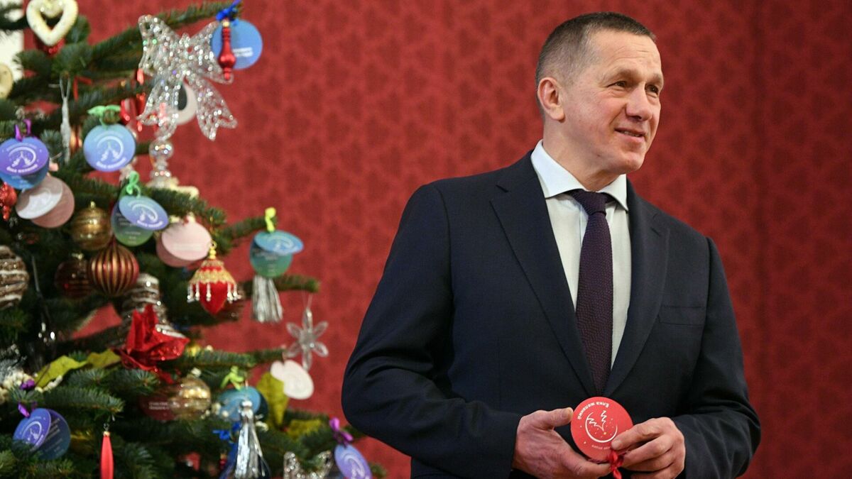 Юрий Трутнев в новогоднем обращении к дальневосточникам: есть твердая уверенность, что вместе мы со всеми задачами справимся
