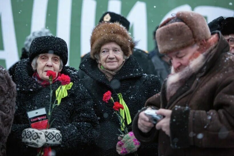 Одиннадцать камчатцев, награжденные знаком «Житель блокадного Ленинграда», получат выплату в размере 80 тыс. рублей