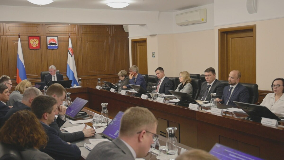 Планы-графики ремонта дорог в Петропавловске представят камчатцам