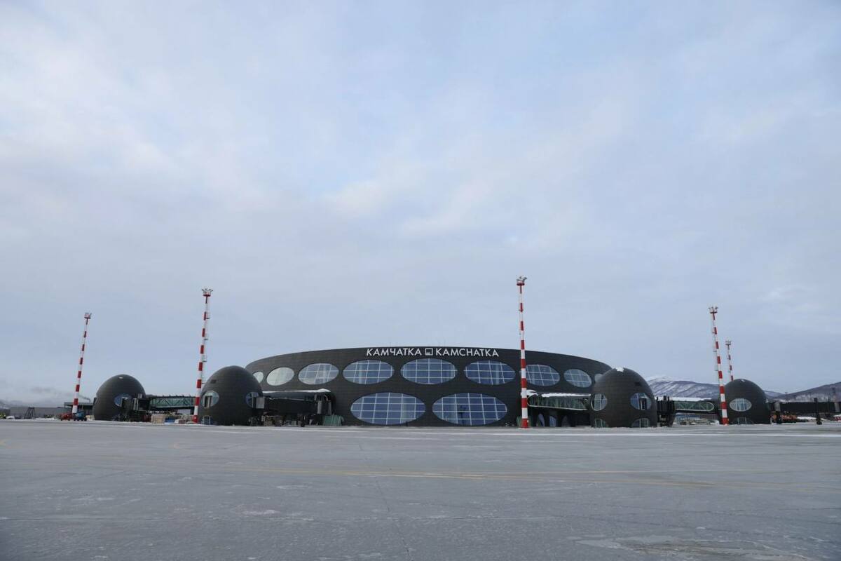 Юрий Трутнев оценил новый терминал аэропорта на Камчатке