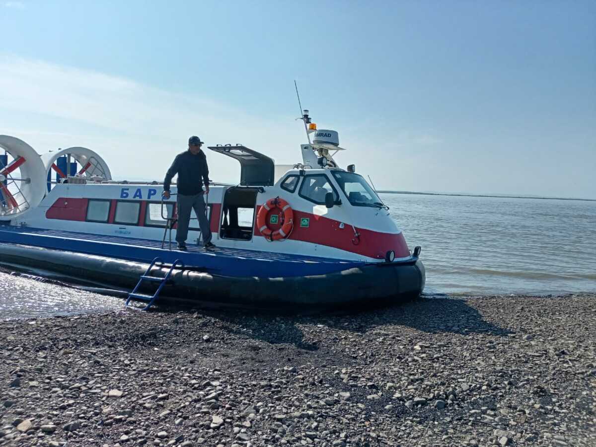 Первый регулярный рейс выполнило судно на воздушной подушке по маршруту Манилы-Каменское на Камчатке